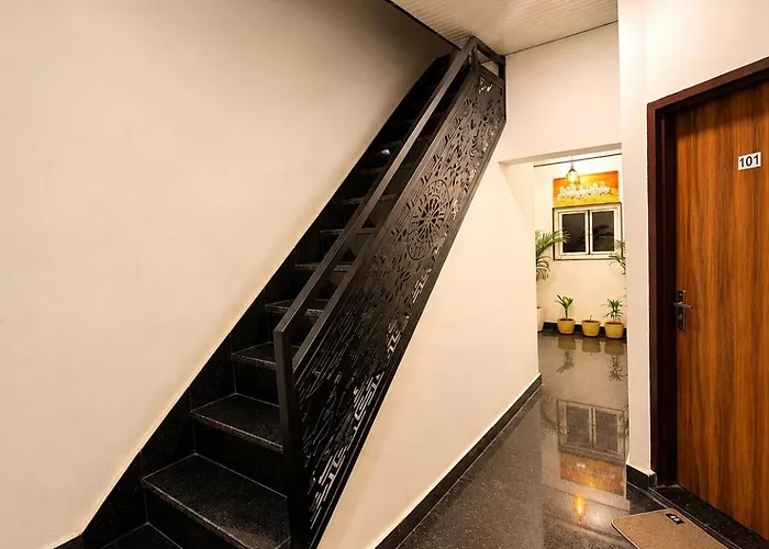 Rukmani Residence
