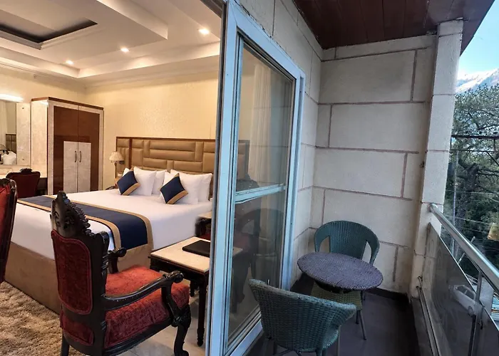 The Zinnia Castle- Dharamshala # Centrally Heated & Air Cooled # Premium Rooms # Lift # Bar # Terrace # Big Parking # Near Market # Top Rated # Property Of The Year