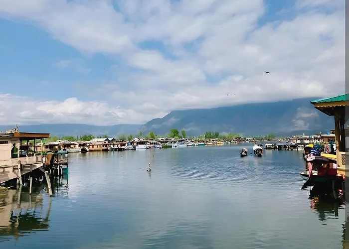 Heide Houseboats