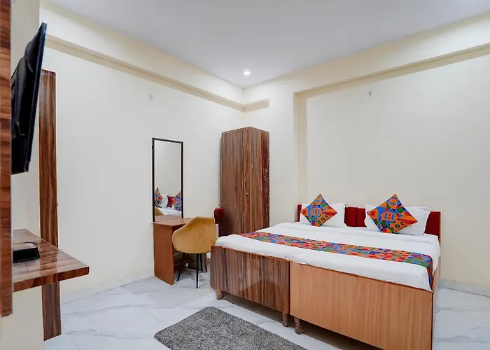 Fabhotel Rv