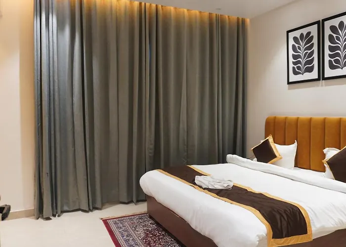 Hotel Ayushman