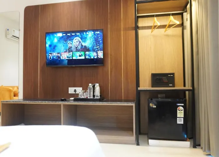 Hotel Ayushman