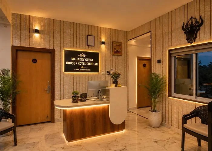 Hotel Mahadev & Guest House