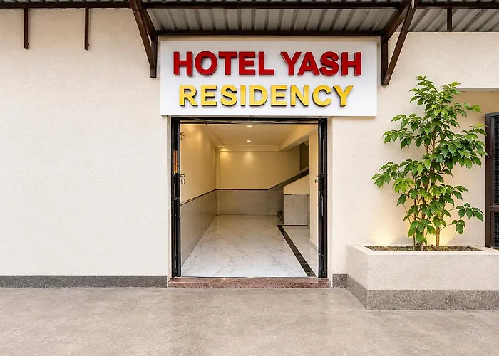 Fabhotel Yash Residency II
