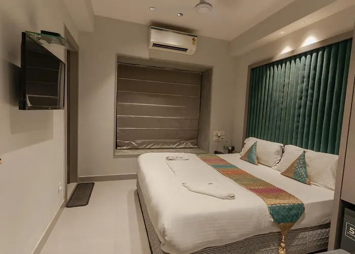 Mukut Mani Regency - The Bay Suites
