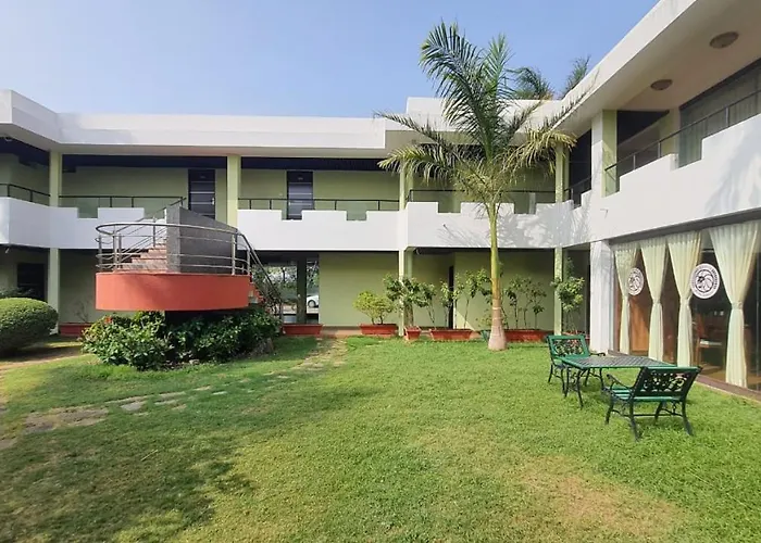 Asiatic Pride Resort, Dhari