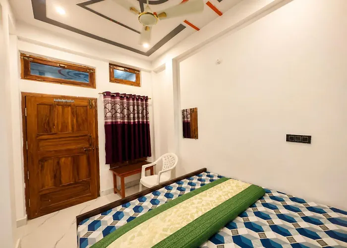 Hotel Ram Janm Bhoomi Ayodhya Urmila Palace Inn