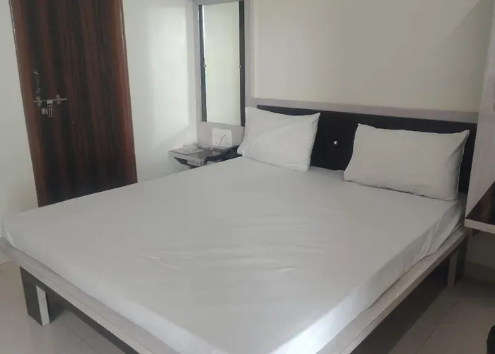 Hotel Shree Siddhi Vinayak
