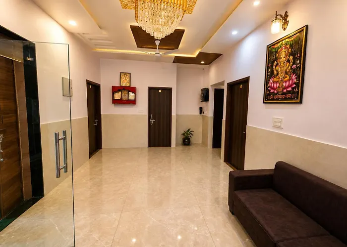 Maharashtra Bhawan Khushi Palace