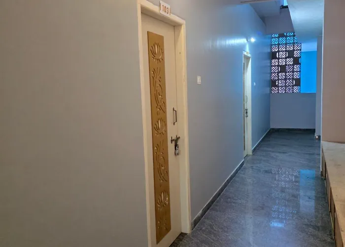 Ajs Elite Rooms