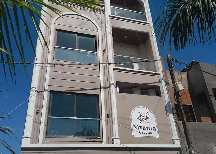 Hotel Nivanta Greens