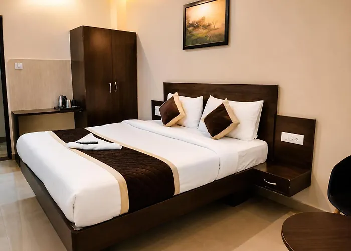 Hotel Four Season In Varanasi