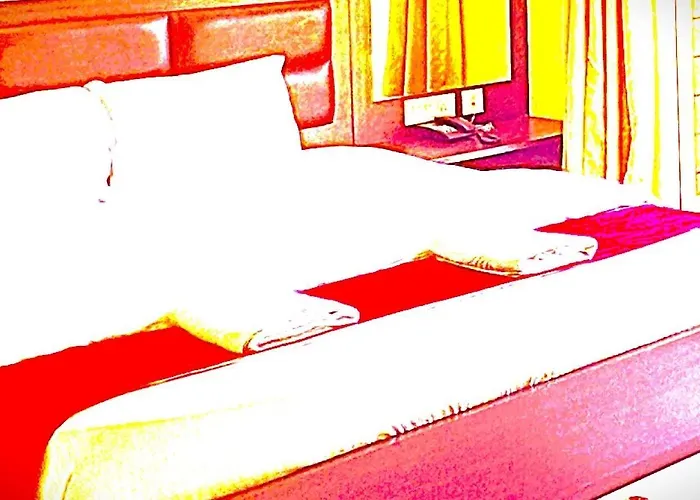 The Roi Yal Hotel In Guwahati