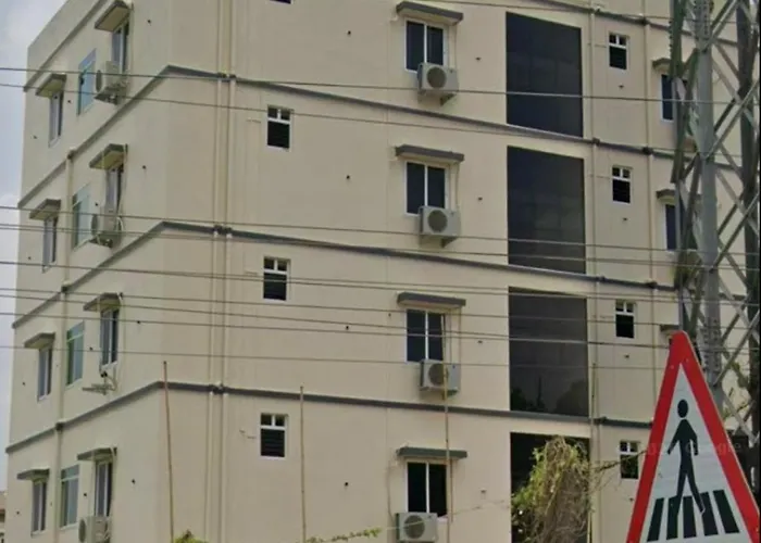 Hotel Madhavi Elite