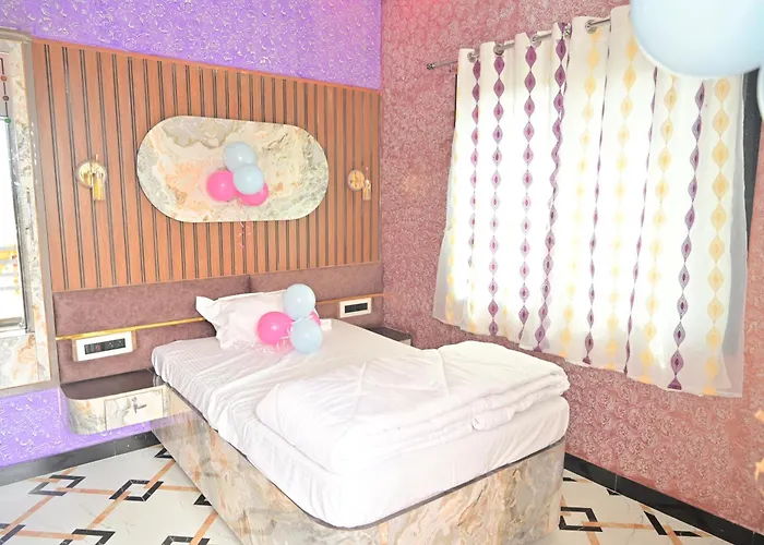 Hotel Mansarovar