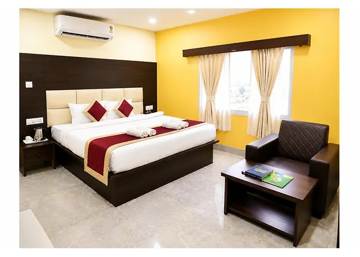 Hotel Coral - S View Luxury Comfort Stay With Swimming Pool, Modern Ac Rooms, Wifi, Parking & Family-Friendly Facilities