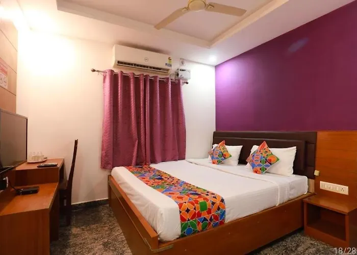 Gsilver Hotels Perumbakkam - Budget Classic Rooms Near Sholinganallur Omr