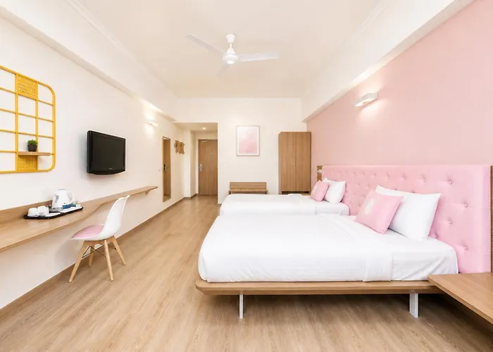 Hotel Bollywood Ashish Puri - Premium Beachside Stay With Modern Ac Rooms, Free Wi-Fi & Family-Friendly Comfort Near Puri Sea Beach