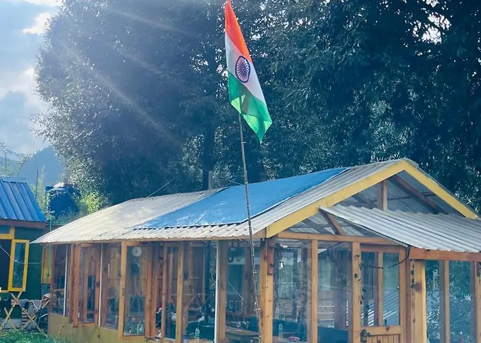 Moonlight Huts Camps