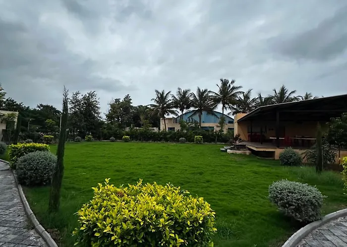 Alkraj Resort And Spa