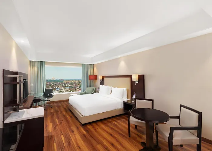 Radisson Hotel Agra