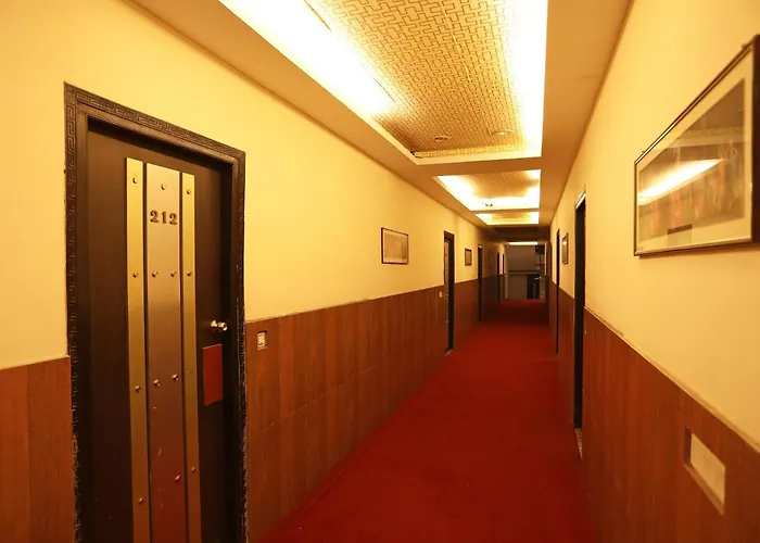 Hotol O River Bay Resort