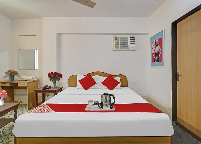 Super Hotel O Rajdoot Near Phoenix Palladium