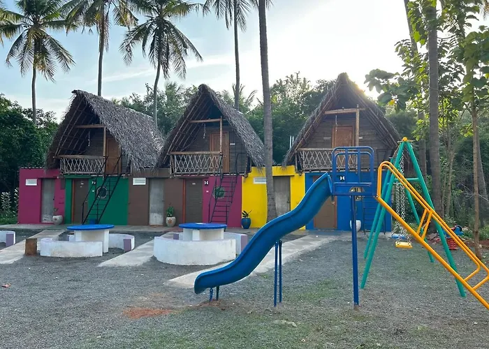 Nature Land - Play & Hutstay