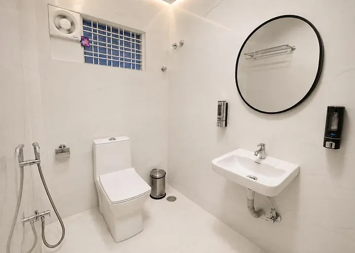 Hotel Prime Ssv Suite Near Hitech City & Yashoda Hospitals Madhapur