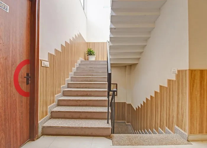 Super Townhouse Kachnar House Vikas Nagar Hotel Lucknow