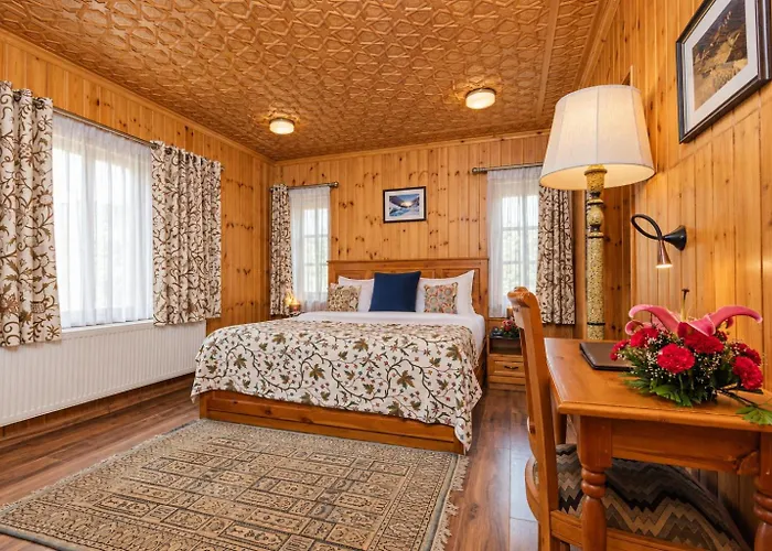 Shaw Inn By Stay Pattern