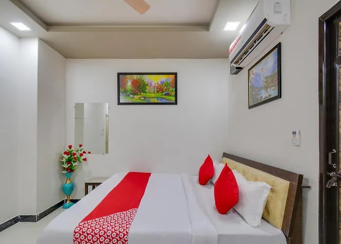Hotel O Royal