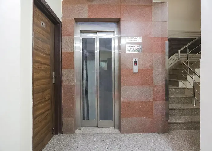 Hotel O Green High New Delhi
