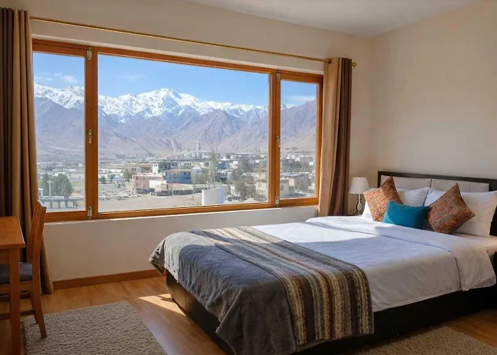 Hotel Malik Residency Leh