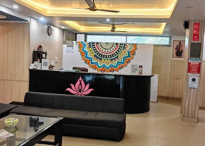 Hotel Leisure Palace
