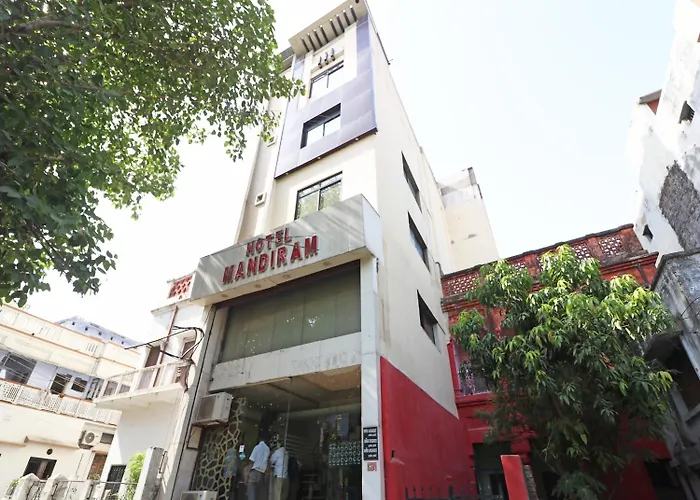 Hotel Mandiram