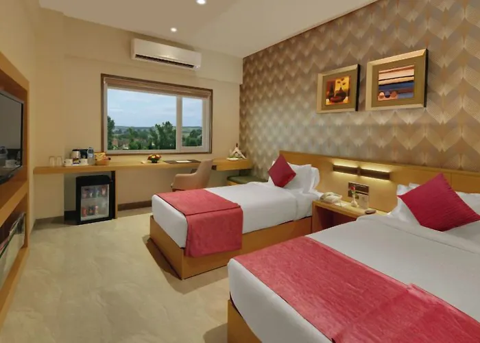 Click Hotel Bhuj