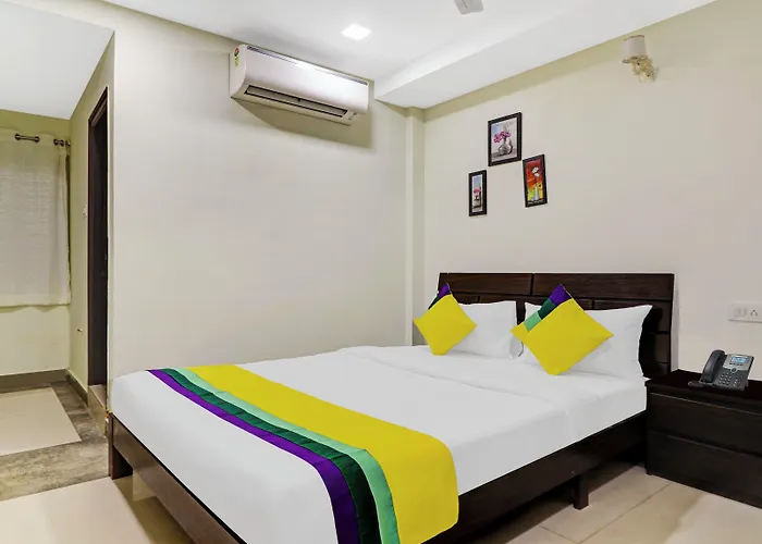 Itsy Hotels Infinity, Hitech City