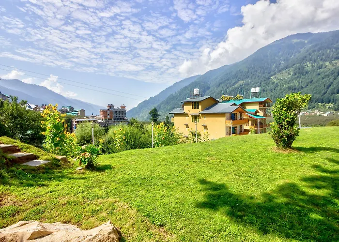 Snow City'S Montana Blues Resort Manali - Heated & Air-Cooled Stay
