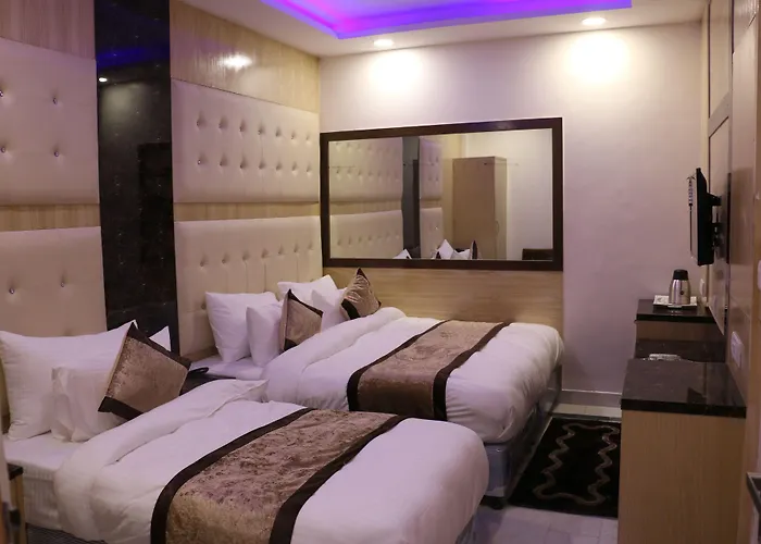 Hotel Karlo Kastle - Paharganj - New Delhi
