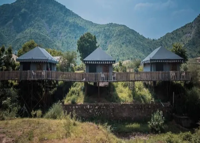 Foothill Pushkar Resort