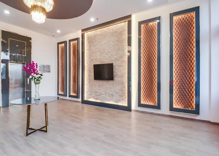 Super Townhouse Jashn
