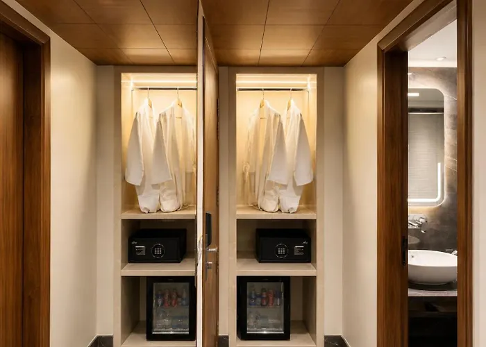 The Prime Delhi - A Luxe Collection Hotel, New Delhi City Centre
