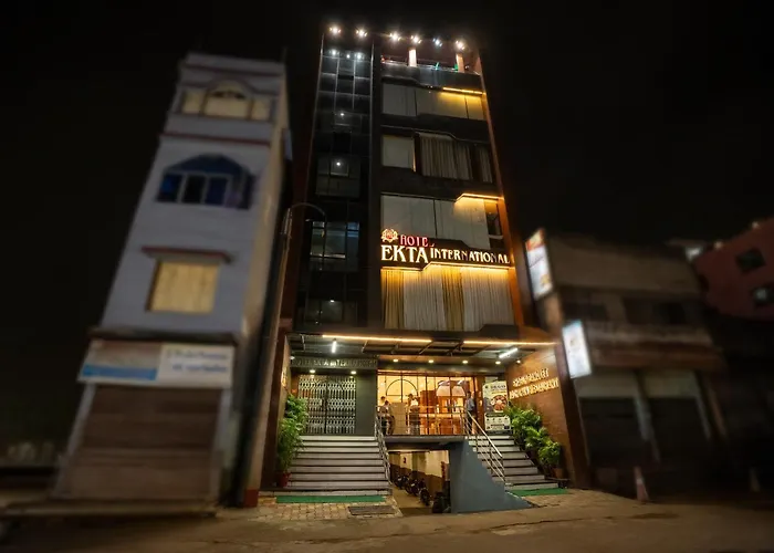 Hotel Ekta International !! 300 Mts From Baba Baidyanath Dham Temple !! Deoghar