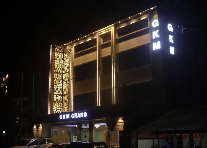 Hotel Gkm Grand