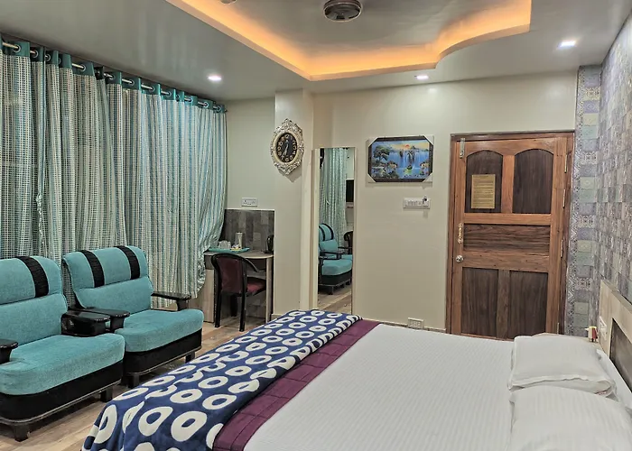 Hotel Gkm Grand