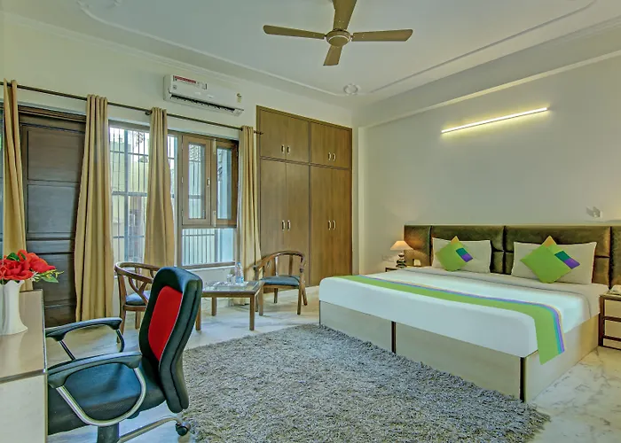 Itsy Hotels Swastika Inn Sector 26 Noida