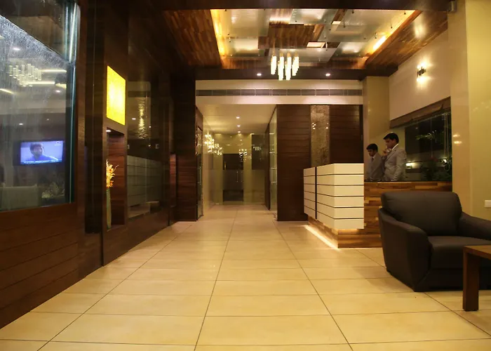 Le Grande Residency -Unmarried Couples Are Not Allowed Ahmedabad
