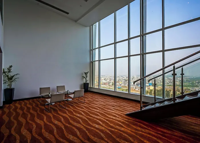Crowne Plaza Greater Noida By Ihg Hotel