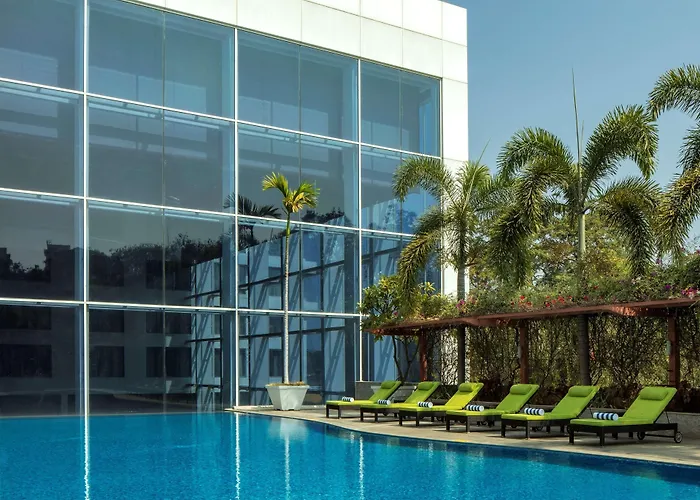 Radisson Blu Plaza Hotel Hyderabad Banjara Hills